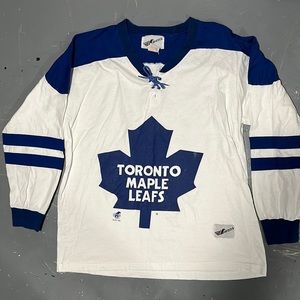 Vintage 90’s Toronto Maple leafs Long sleeve